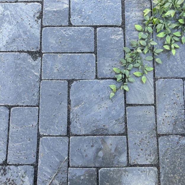 Afbeeldingen van Old England 20x20x4 Black rust